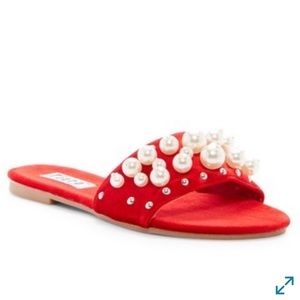 NIB! Tiara mock pearl and stud embellished slides